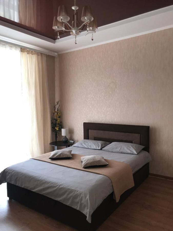Rent Apartment In The Center Of Černihiv Esterno foto